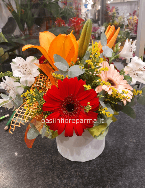 Scatola con fiori recisi 